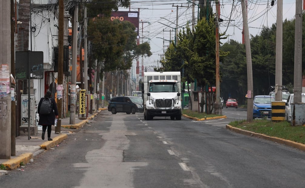 Las cámaras de los C5 y C4 son utilizadas para intentar ubicar las unidades reportadas como robadas. Foto Alejandro Vargas / El Universal