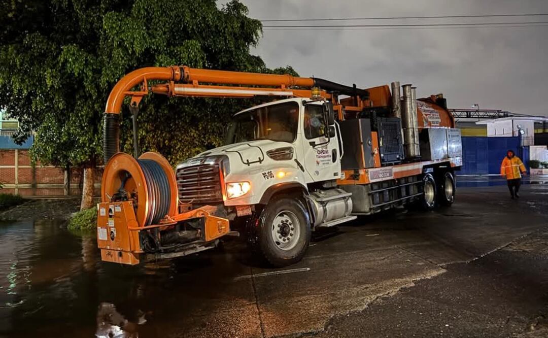 Así se viven los estragos de las recientes lluvias que provocaron encharcamientos de hasta 70 cm y caos vial. Foto: Especial