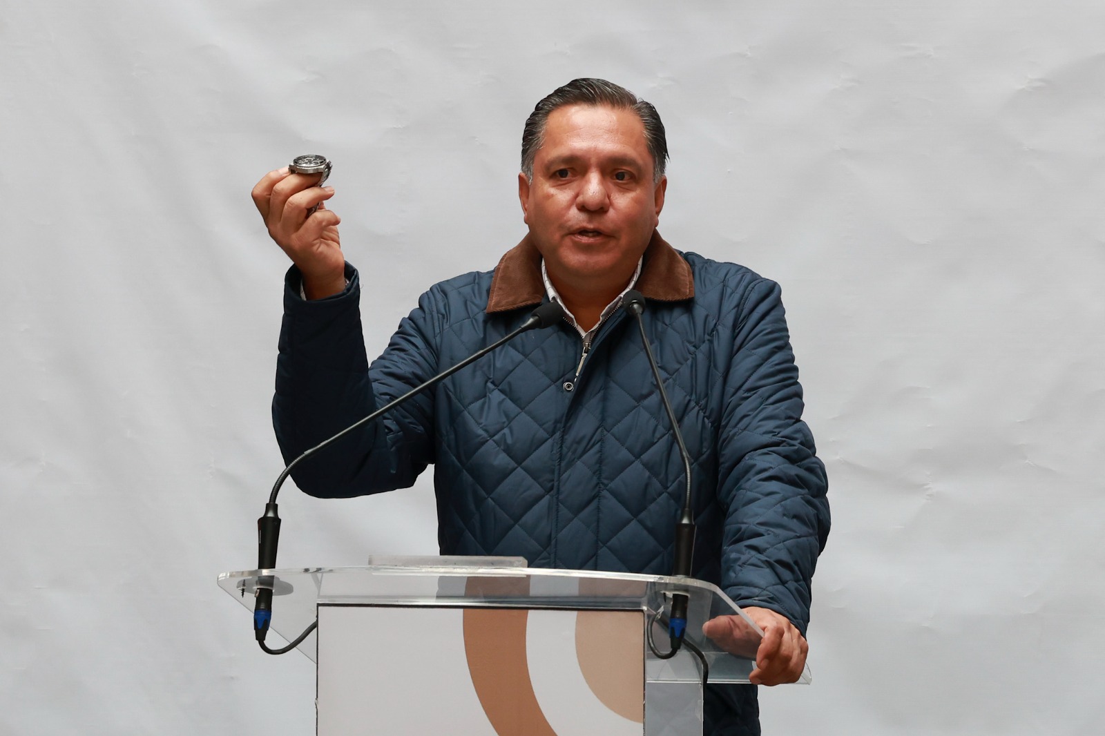 Moreno Bastida anunció que prevén una inversión de 600 millones de pesos, cantidad que será destinada a obras públicas. Foto Alejandro Vargas