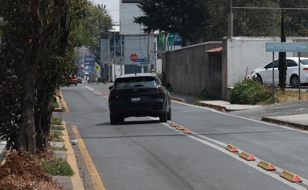 El proyecto del nuevo Mexibús contempla un carril confinado y una vía especial para ciclistas. Foto Alejandro Vargas / El Universal