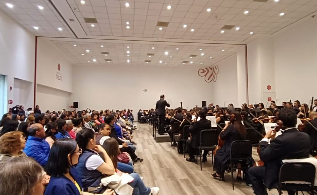 Es importante con tiempo a Centro Tolzú para asegurar un lugar en el concierto. Foto. Especial