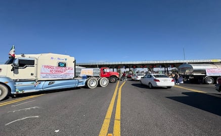 Bloquean piperos la México-Querétaro en Tepotzotlán, exigen freno a criminalización tras Operación Caudal