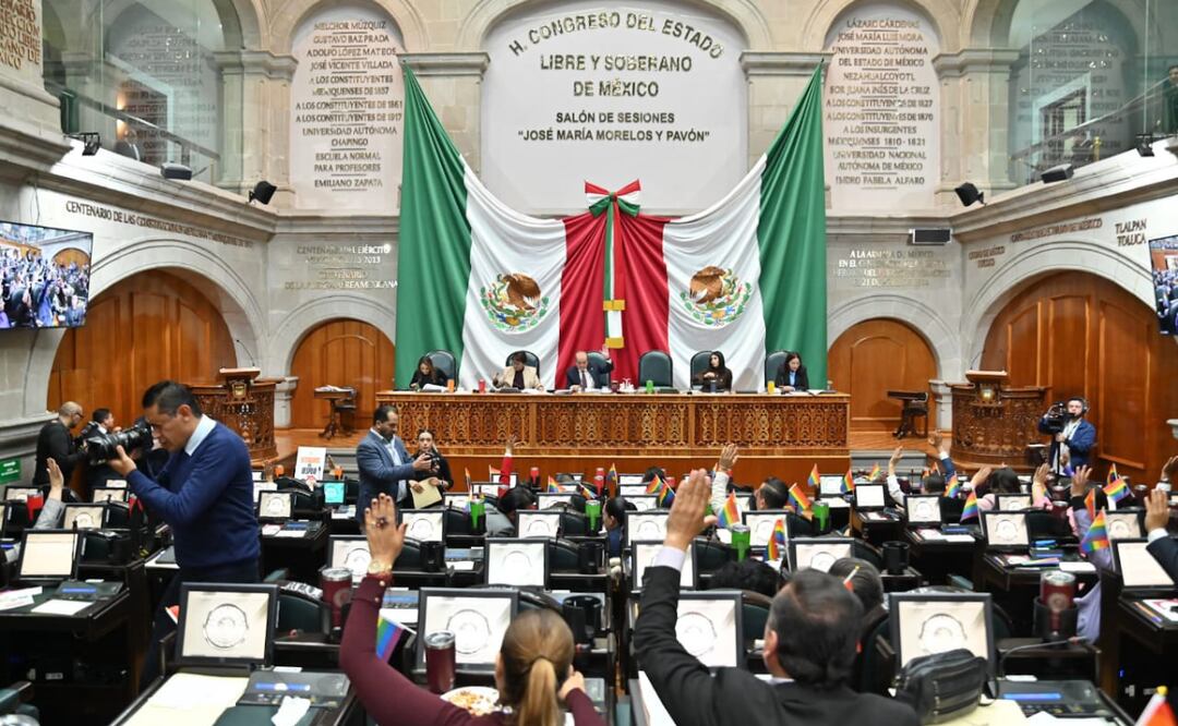 Diputados en el Congreso Local de Toluca votan la extinción del INFOEM, el organismo garante de la transparencia en el Estado de México. Foto: Especial