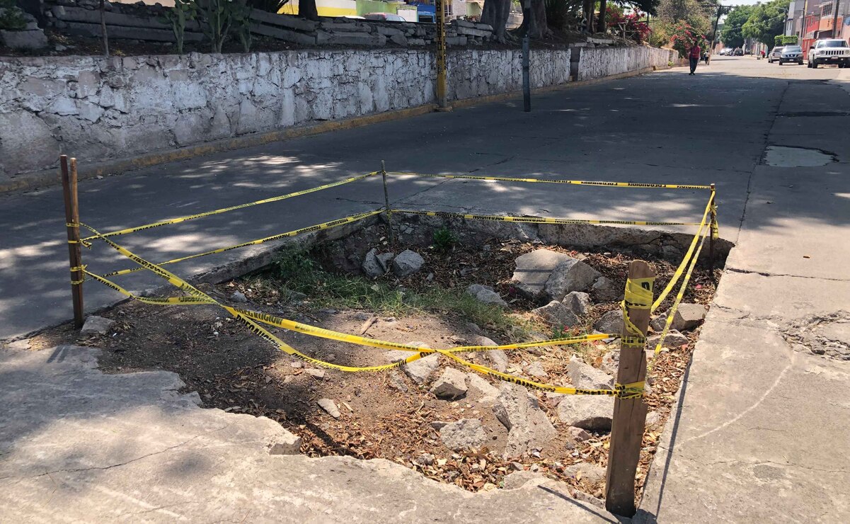 Cerca de la zona arqueológica se detectó un túnel que era utilizado para el robo de combustible de un ducto de Pemex, actualmente luce cubiertor. Foto: Diego Simón / El Universal Estado de México