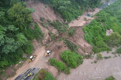 Aumentan los municipios con deslaves en el sur del Edomex 