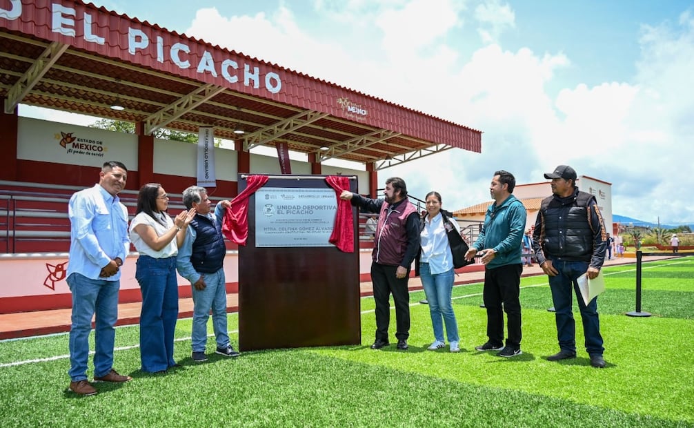 Autoridades estatales y municipales cortan el listón inaugural de la Unidad Deportiva “El Picacho”, un espacio seguro para las familias. Foto Especial