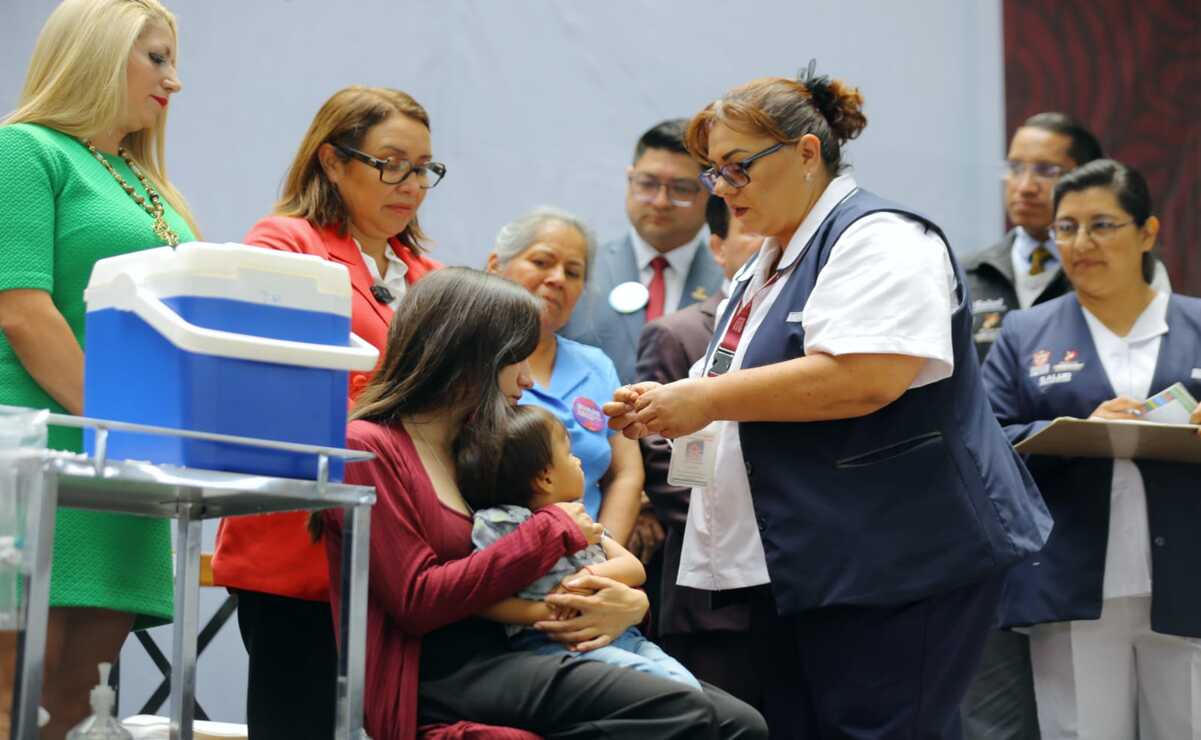 Se agradeció al personal médico de diferentes instituciones, como IMSS, ISEM y DIF / Foto: Especial