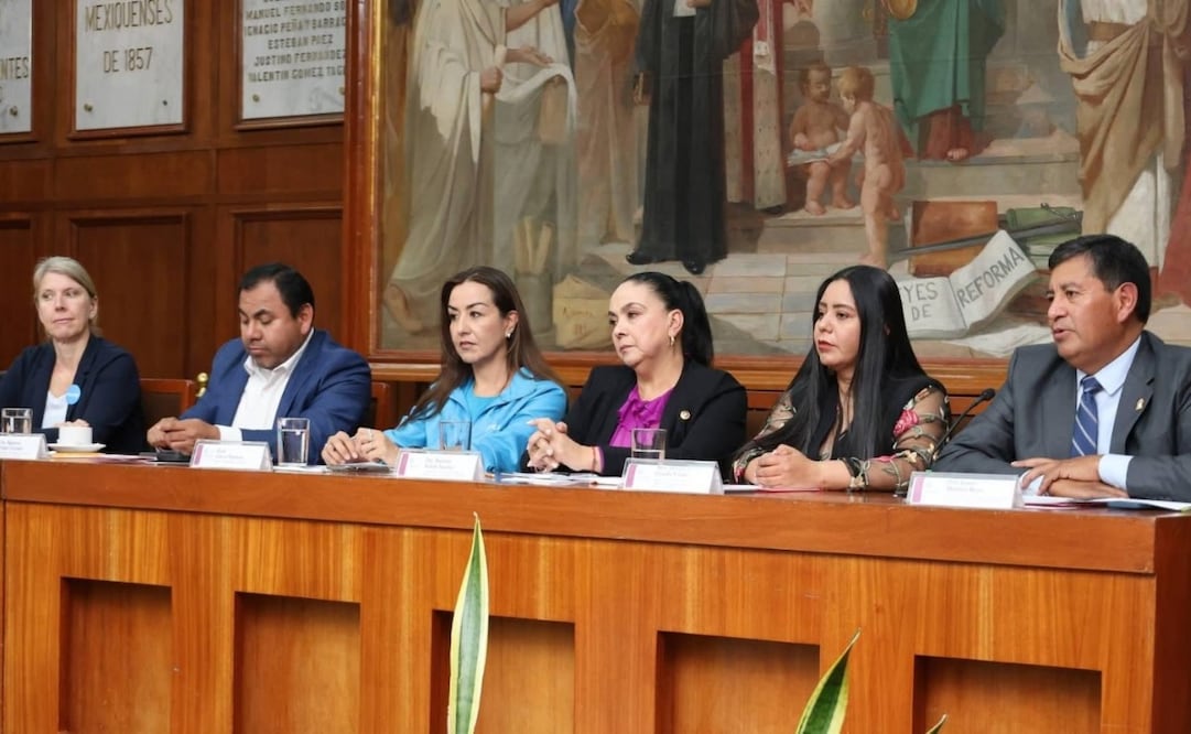En México, solo el 35% de los egresados en áreas de ingeniería y ciencia son mujeres, según datos presentados ante diputados. Foto Especial