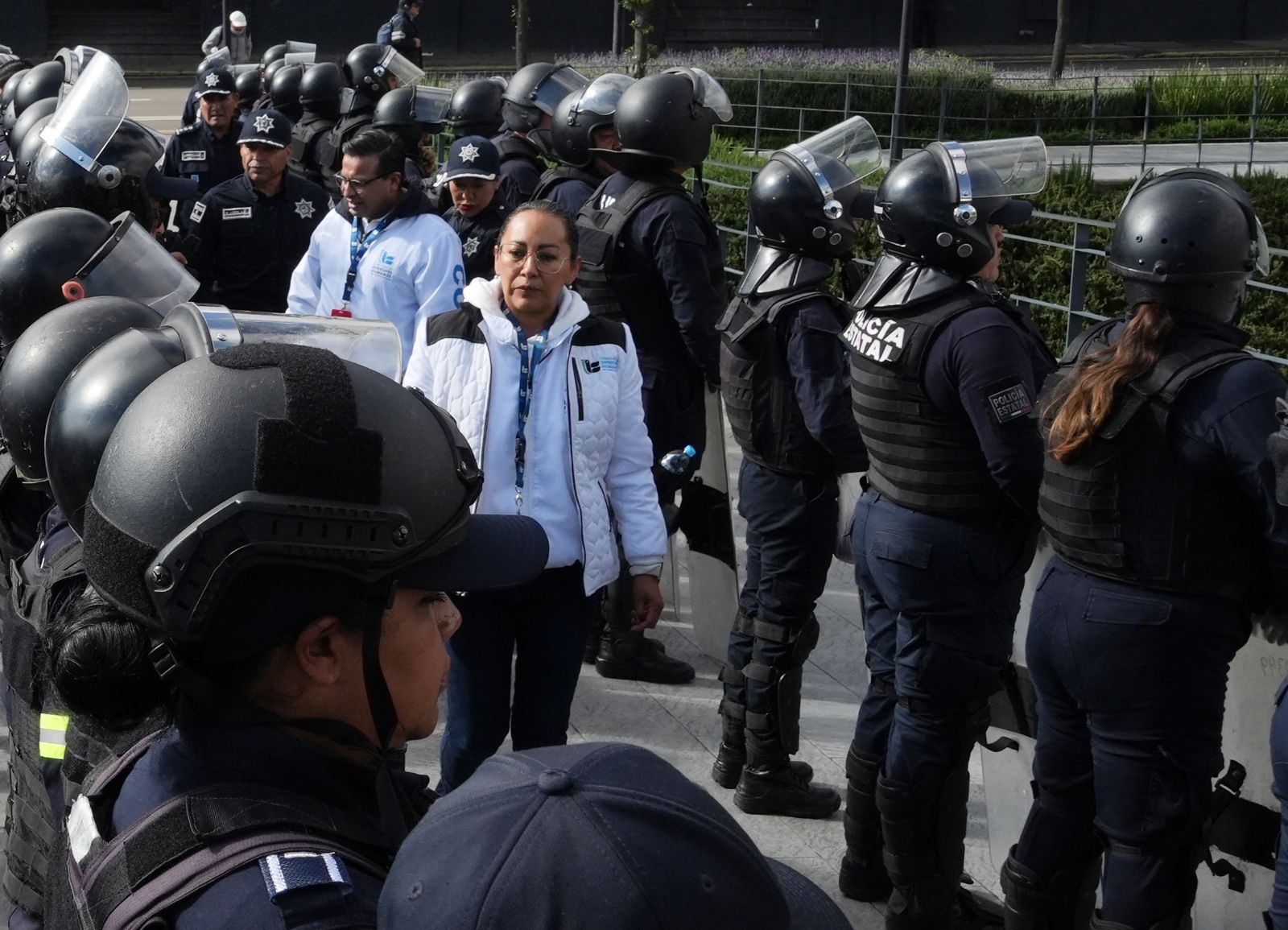CODHEM, verificaron que las y los policías municipales y estatales resguardarán las instalaciones con motivo de las movilizaciones del #28S Foto: Especial