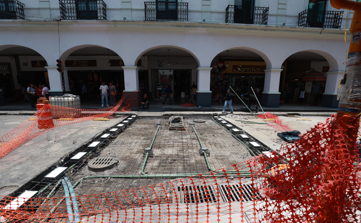 Toluca instala cruces inteligentes, tecnología de origen chino que promete reducir hasta un 60% los accidentes Foto: Alejandro Vargas