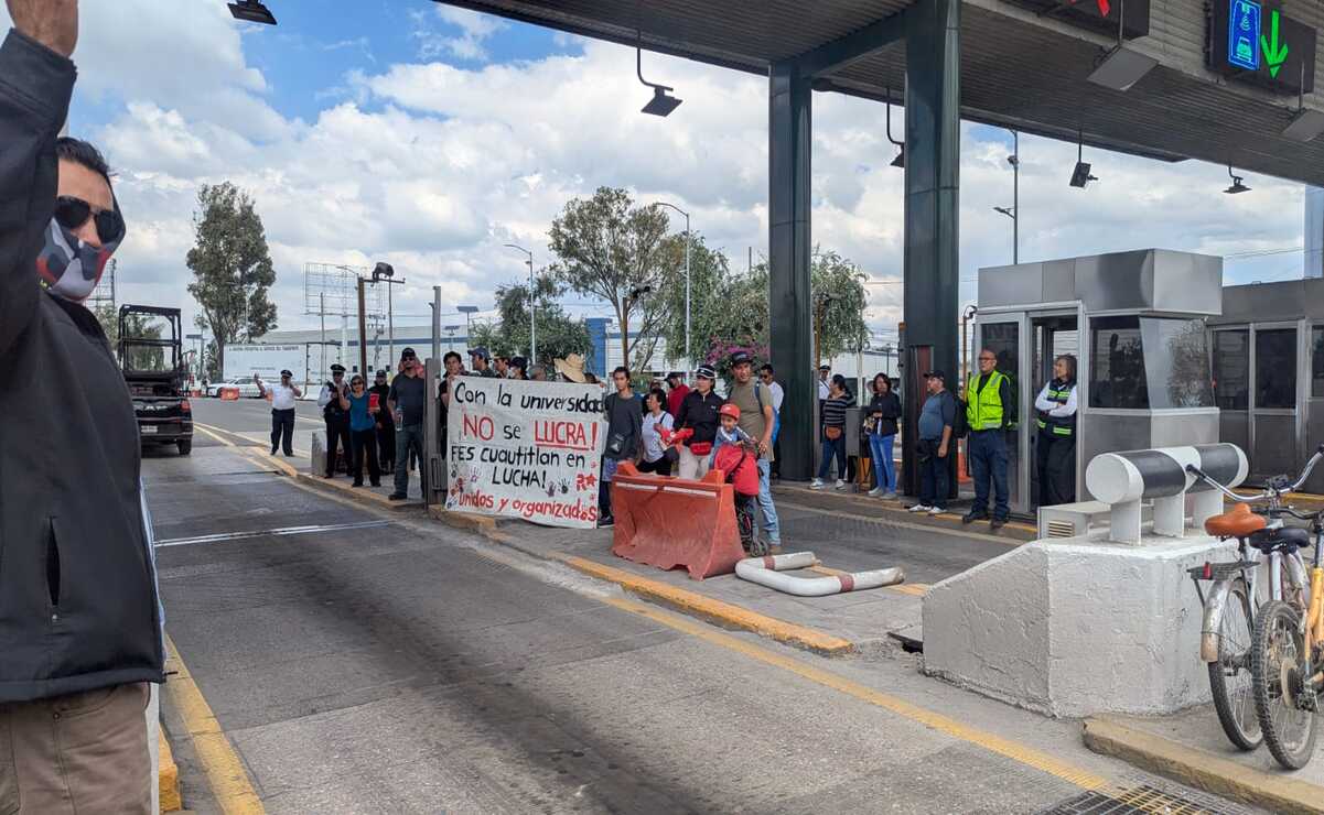 Dan paso libre a los automovilistas / Foto Especial