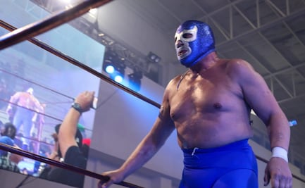 Blue Demon Jr. regresa triunfal a Toluca y enciende a espectadores