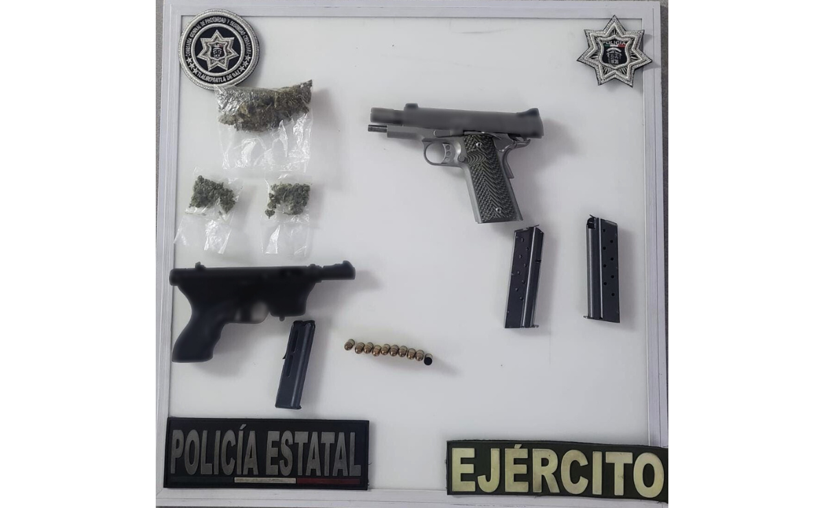 Justicia en Tlalnepantla: Persecución especular detiene a trío armado y encapuchado. Foto: Especial