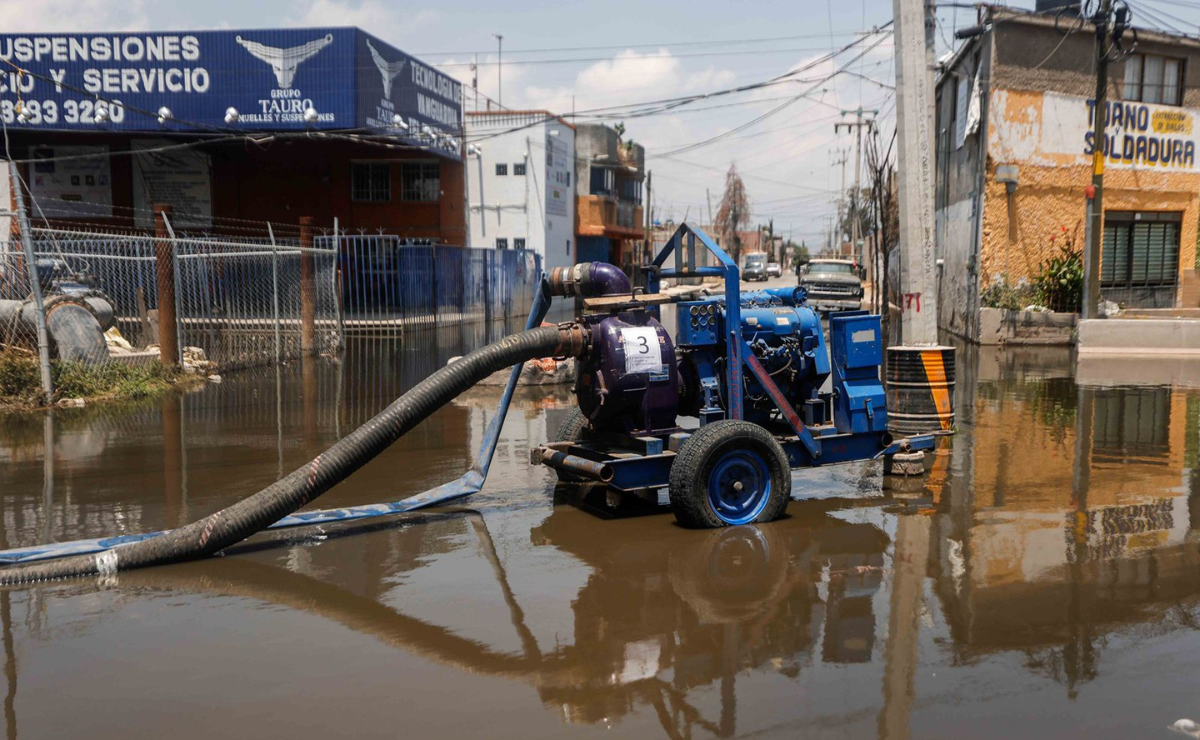 Vecinos en alerta en Chalco: La "zona cero" de Culturas de México y Jacalones 2 nuevamente bajo el agua, un preocupante desborde a las puertas de la puesta en marcha de una obra clave. Foto: Diego Simón