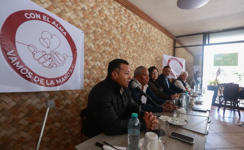 Las pláticas buscan que los estudiantes identifiquen y denuncien el acoso escolar de manera segura. Foto Alejandro Vargas / El Universal