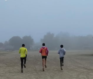 Suspenden vuelos en globo en Teotihuacán por vientos fuertes tras aterrizajes de emergencia