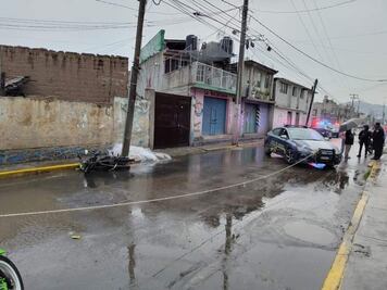 Motociclista muere tras ser impactado por auto en Calixtlahuaca 