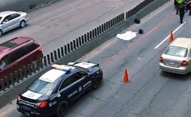 Motociclista muere tras derrapar y caer a desnivel en vialidad Alfredo del Mazo, en Toluca