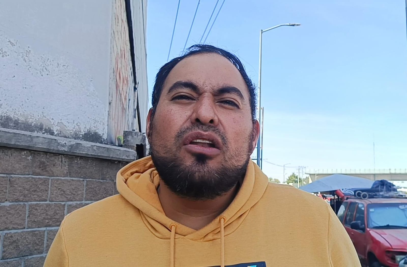 Líder de pipas de agua en Cuautitlán Izcalli/ Foto Gisela González Granados