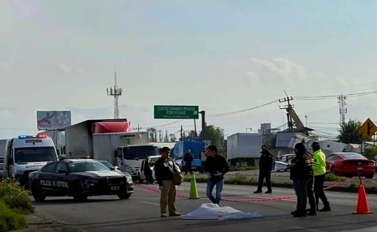 Hombre muere atropellado en la carretera Toluca-Naucalpan, cruzó la vialidad
