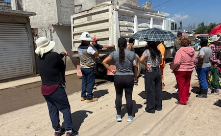 Vecinos de Coyotepec frenan obras del tren México-Querétaro por daños viales