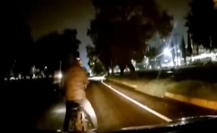 Video: Conductora de DiDi sufre intento de asalto en carriles centrales de Paseo Tollocan en Toluca 