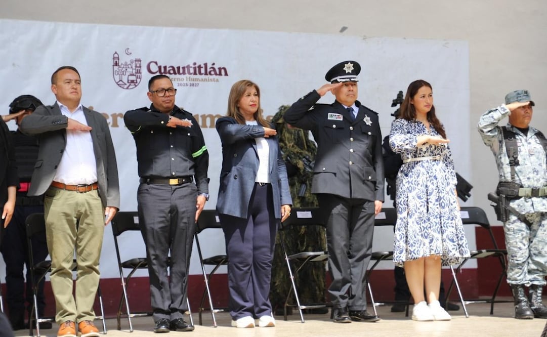 La plaza del Parque de la Cruz fue sede de la Feria de Prevención Social del Delito y la Delincuencia en el municipio de Cuautitlán. Foto Especial