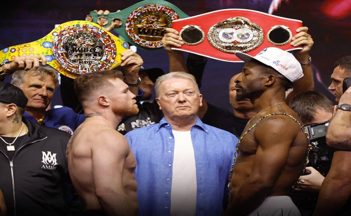 Esta noche el Canelo Álvarez y William Scull se enfrentan en Arabia Saudita. Foto: @AlGritoDeKOt / X