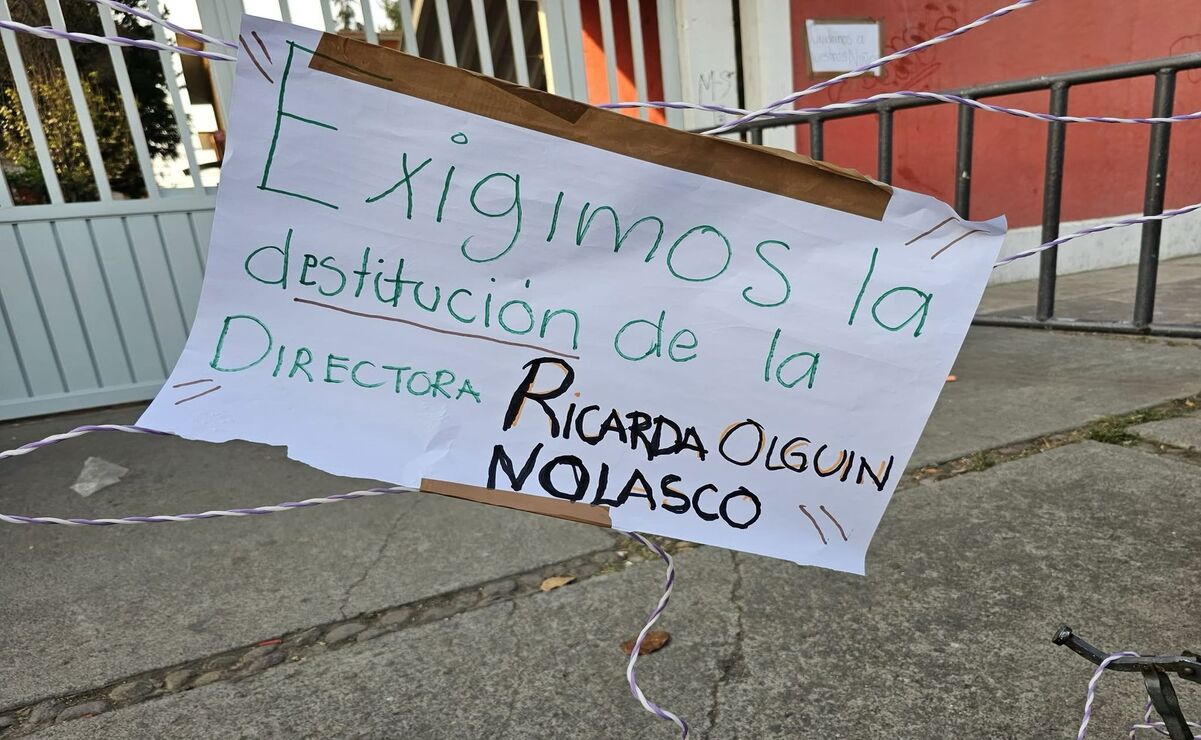 Piden la destitución de la directora / Foto Especial