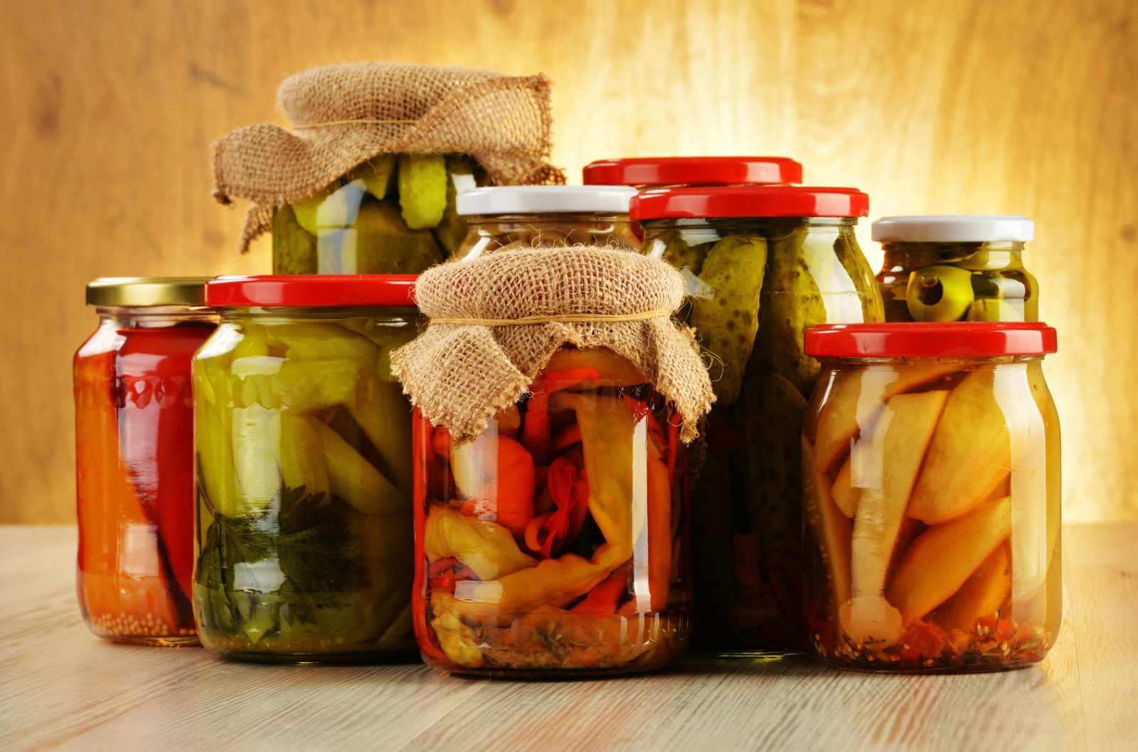 Los alimentos fermentados, son ricos en vitaminas y minerales, y contienen compuestos bioactivos que pueden tener propiedades antiinflamatorias y antioxidantes.