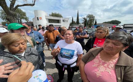Comerciantes exigen regresar a vender en las inmediaciones de la Terminal de Toluca