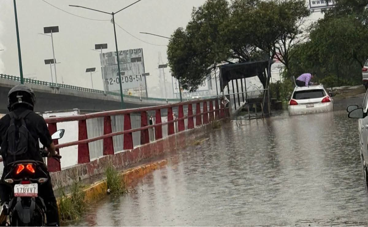 Caos por la lluvia: Las intensas precipitaciones causaron severas inundaciones en el Valle de México, especialmente en Tlalnepantla y Coacalco. Foto: Especial