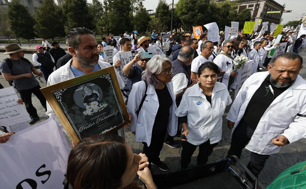 Héctor Hernández Cañas fue asesinado en días pasados, presuntamente por dueños inconformes por el tratamiento que recibió una perrita que perdió la vida tras una operación. Foto: Jorge Alvarado / El Universal Estado de México