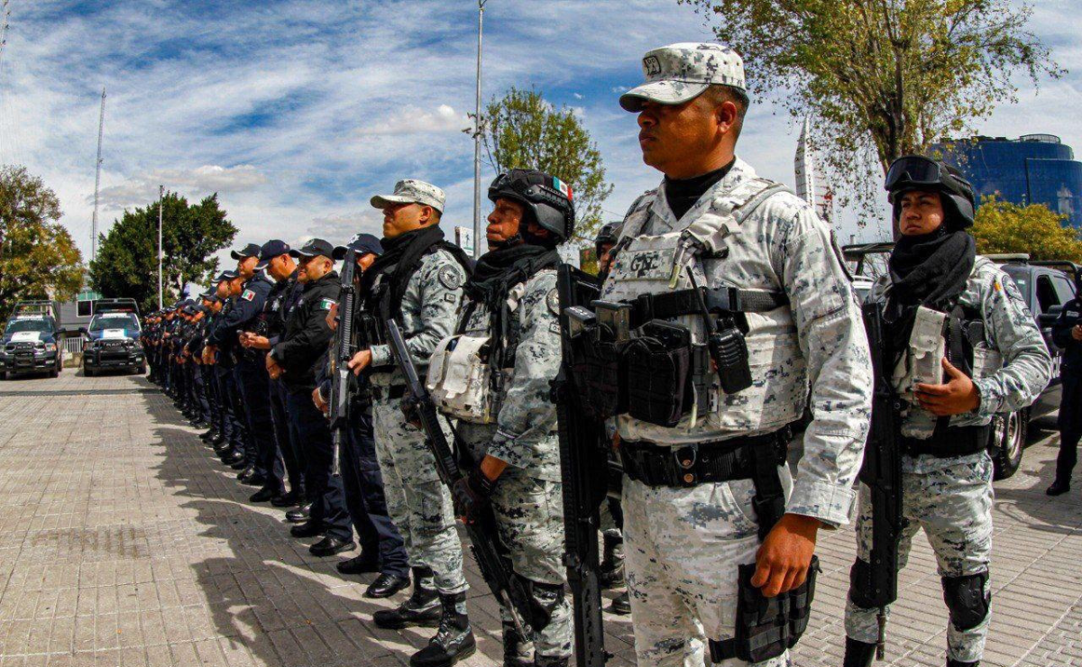 Fuerzas federales, estatales y municipales unidas en un solo objetivo: recuperar las calles de Naucalpan. Foto: Especial