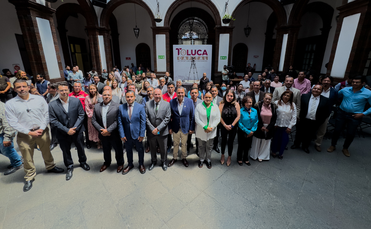 Toluca da un paso adelante en el reciclaje con la implementación de una máquina inteligente que premia a los usuarios. Foto: Especial