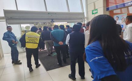 Evacuan Luna Parc y Palacio Municipal de Cuautitlán Izcalli por simulacro de sismo