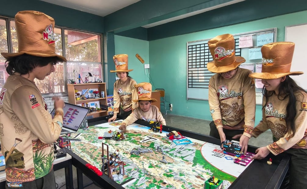 Pese al apoyo de padres y maestros, el equipo requiere patrocinio externo para cubrir los gastos de competencia. Foto Especial