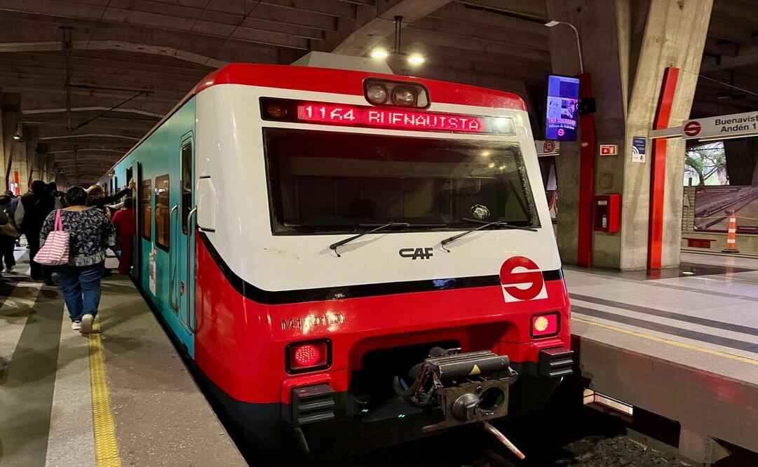 La marcha de los trenes es lenta  / Fernanda Ortiz El Universal