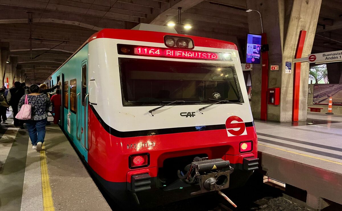 ¡ÚLTIMA HORA! Falla eléctrica en Tren Suburbano provoca retrasos en Tlalnepantla