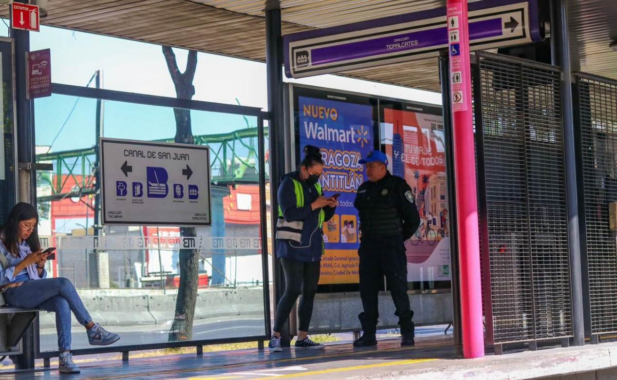 Algunas estaciones del Metrobús modificarán sus horarios. Foto: Axel Sánchez