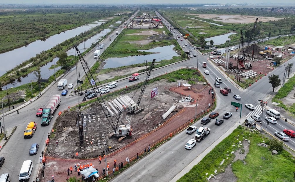 Obras de movilidad como el Trolebús Mexiquense buscan reducir los tiempos de traslado hacia la capital del país. Foto Especial