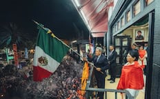Tultepec celebra el grito de independencia con luces y pirotecnia
