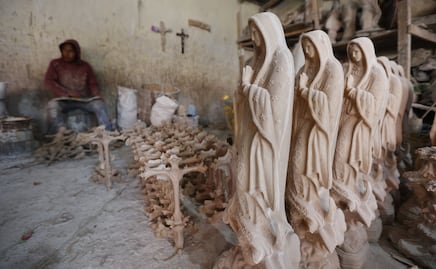 Manos mágicas en Huichochitlán: Pedro convirtió su pasión familiar en arte de resina