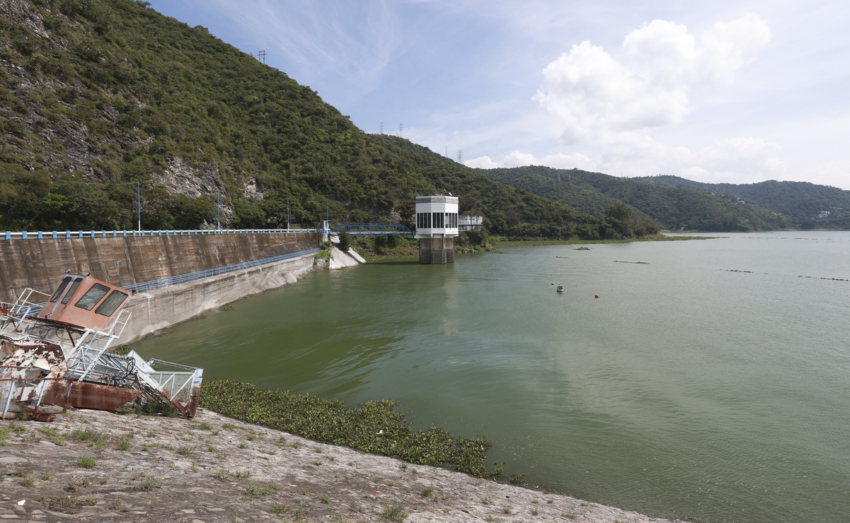La presa Valle de Bravo registró un 89.90 por ciento, su nivel más alto en nueve años / Foto Alejandro Vargas