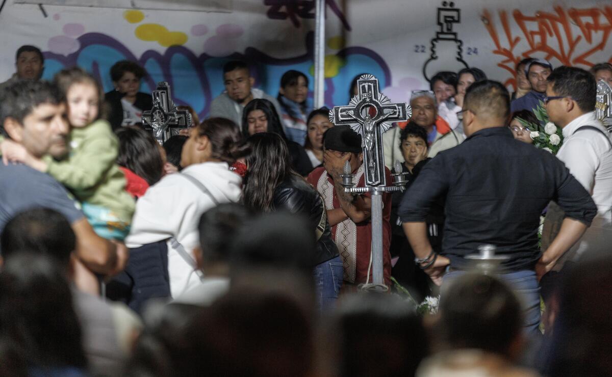 Funeral de las víctimas del deslave en la colonia Emiliano Zapata FOTO: Yaretzi Osnaya