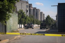 Localizan bolsa con restos humanos en Granjas San Pablo