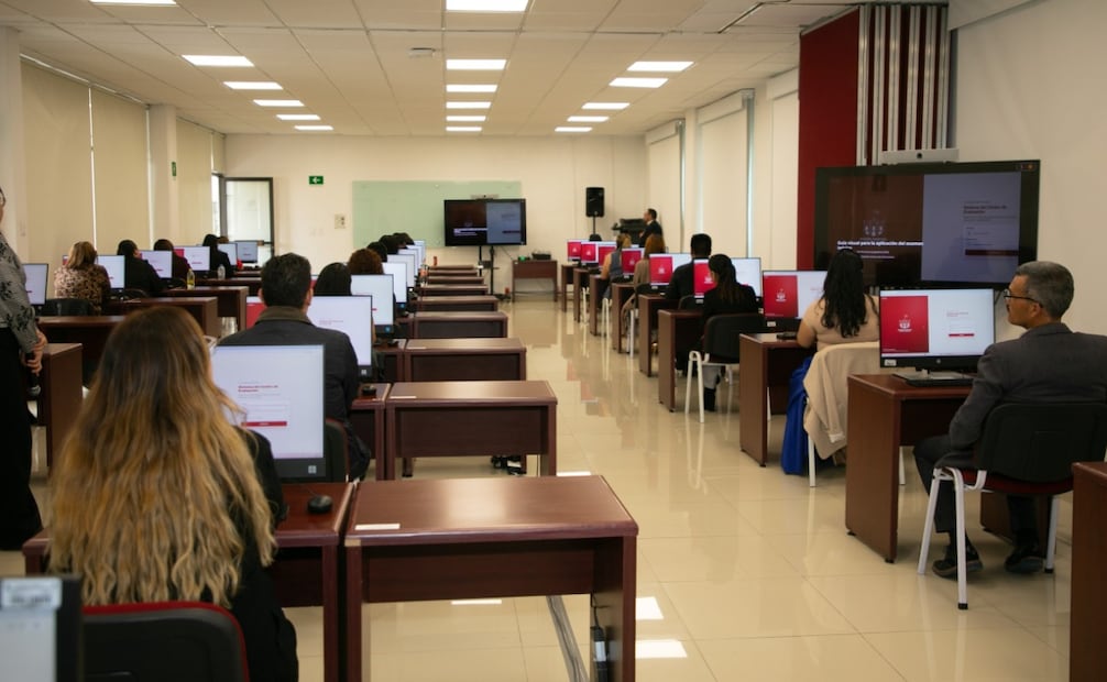 Los jueces reprobados deberán tomar desde cursos prácticos de resoluciones hasta talleres de liderazgo y comunicación asertiva. Foto Especial