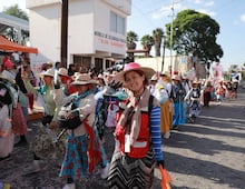Más de 25 mil peregrinas cruzan por Tepotzotlán en su trayecto hacia la Basílica de Guadalupe