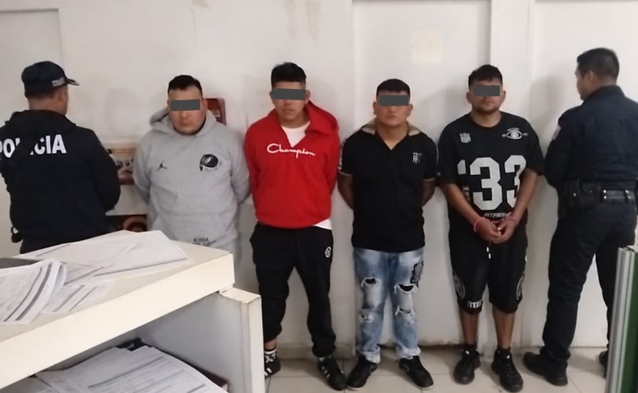 Detienen a cuatro hombres por presunto robo con violencia en San Juan Ixhuatepec