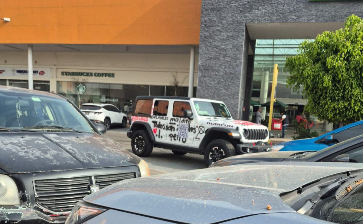 Venganza viral: Este Jeep con QR está incendiando las redes en Cuautitlán Izcalli. ¡Escanea y vive la experiencia 'Despecho'! Foto: Especial